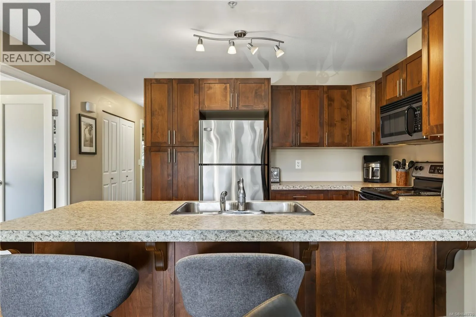 201 5965 Kaden Pl
