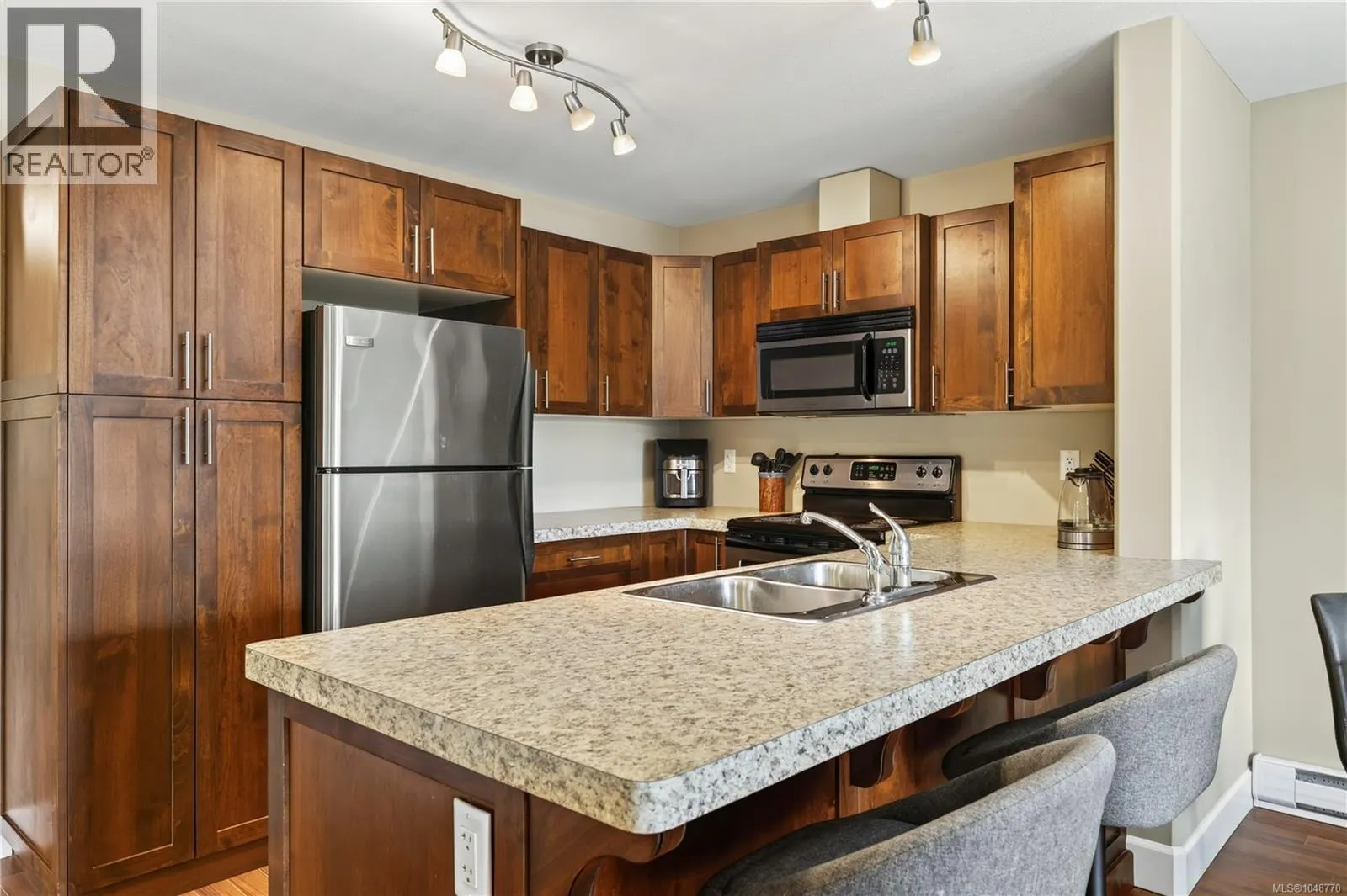 201 5965 Kaden Pl