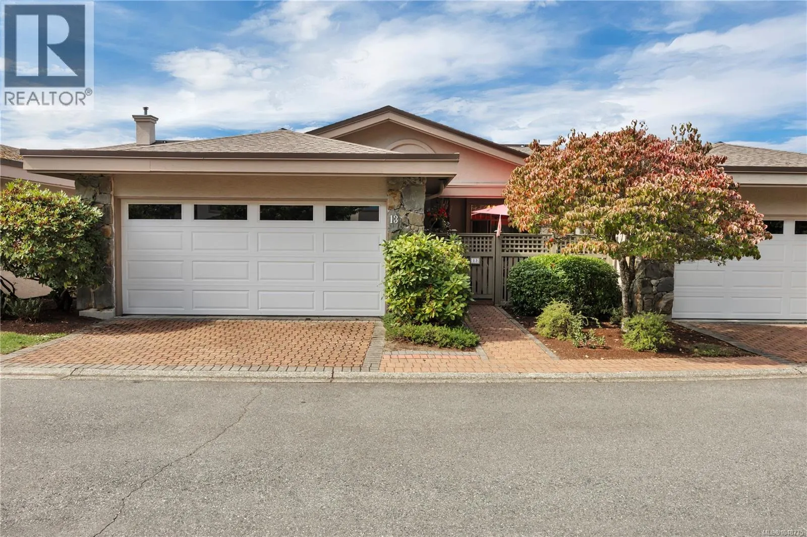 13 4991 Bella Vista Cres