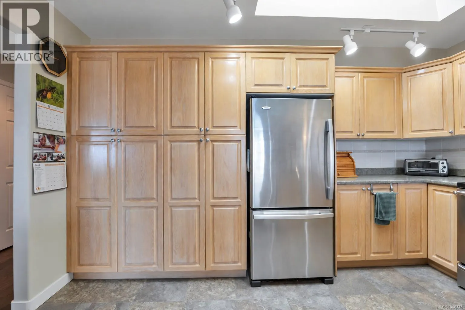 13 4991 Bella Vista Cres