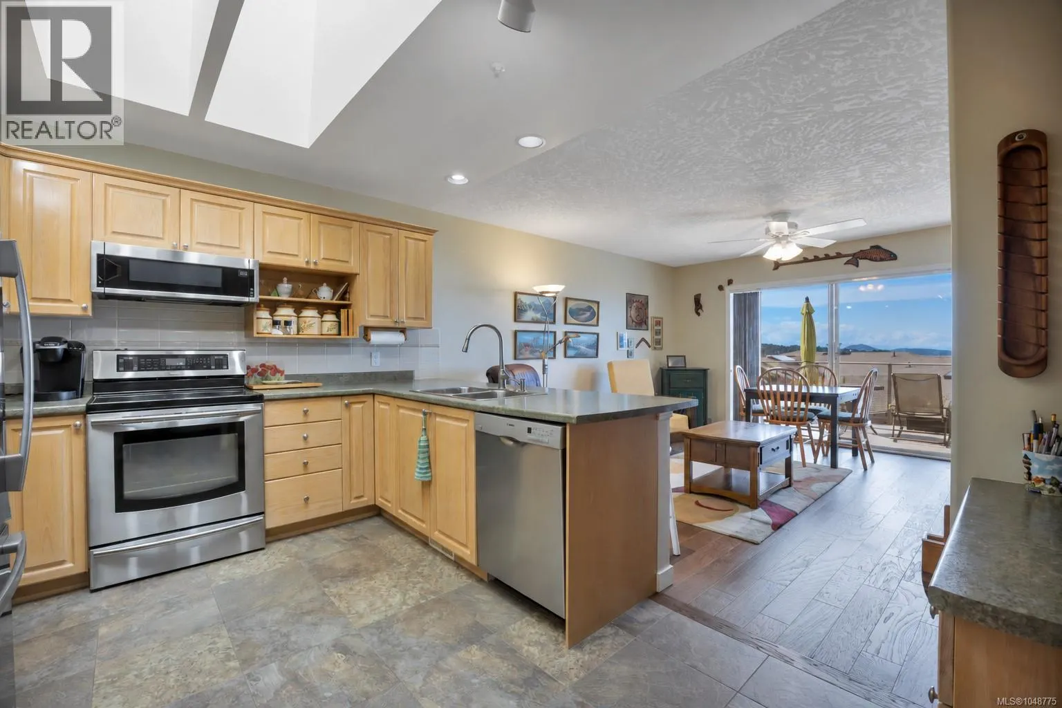 13 4991 Bella Vista Cres