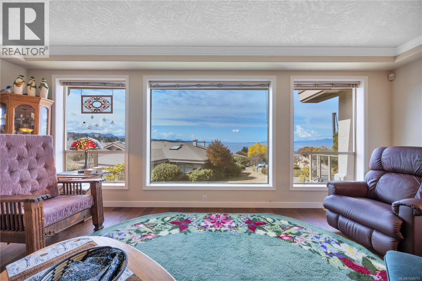 13 4991 Bella Vista Cres