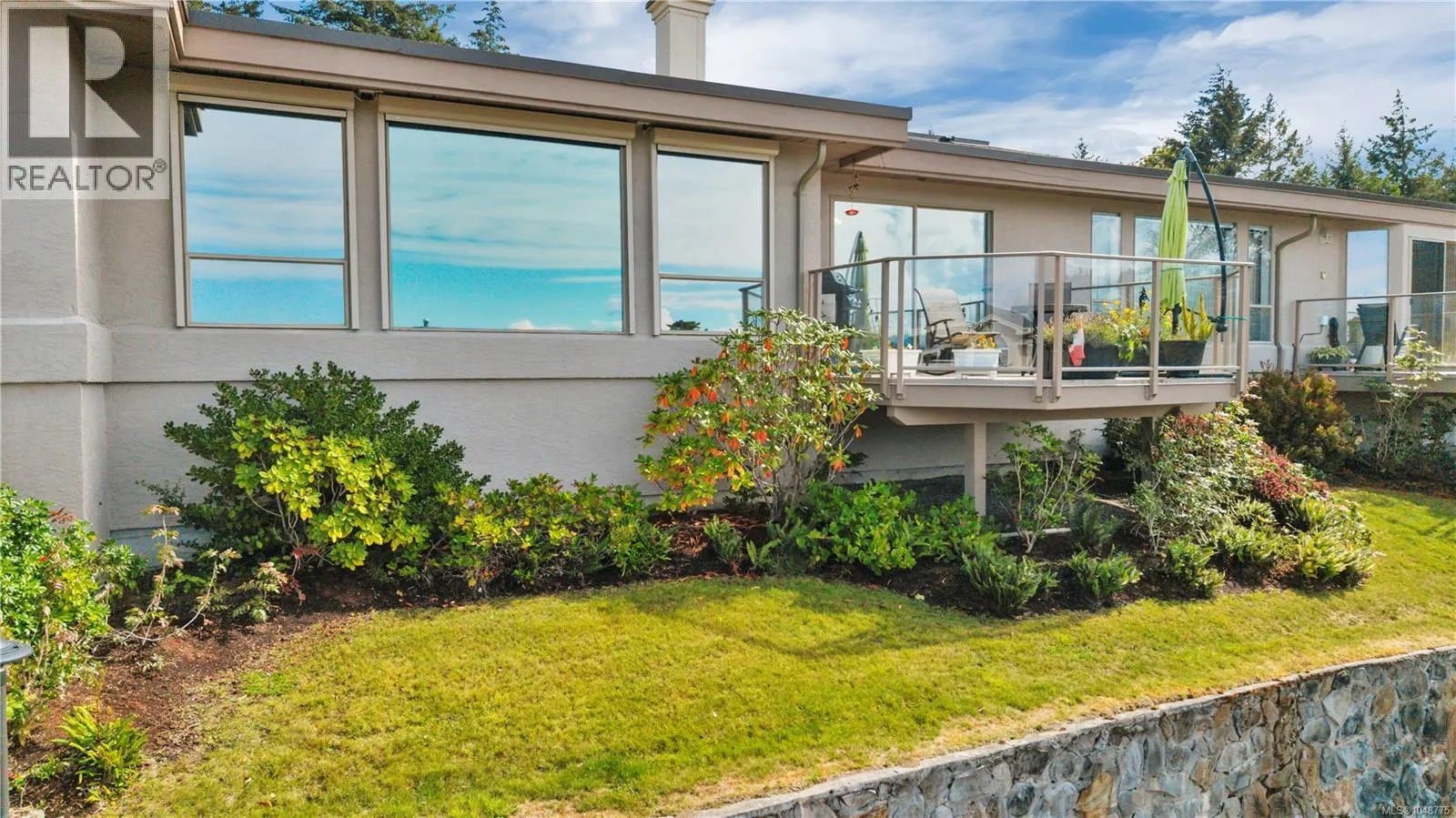 13 4991 Bella Vista Cres