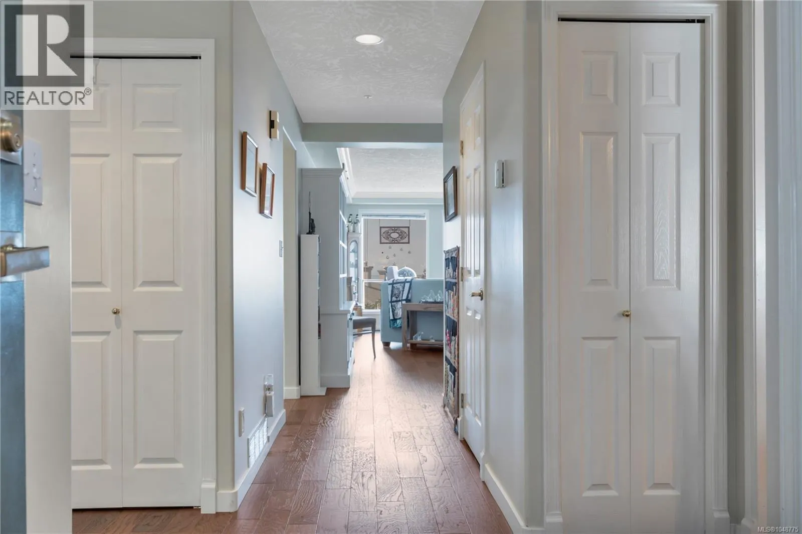 13 4991 Bella Vista Cres