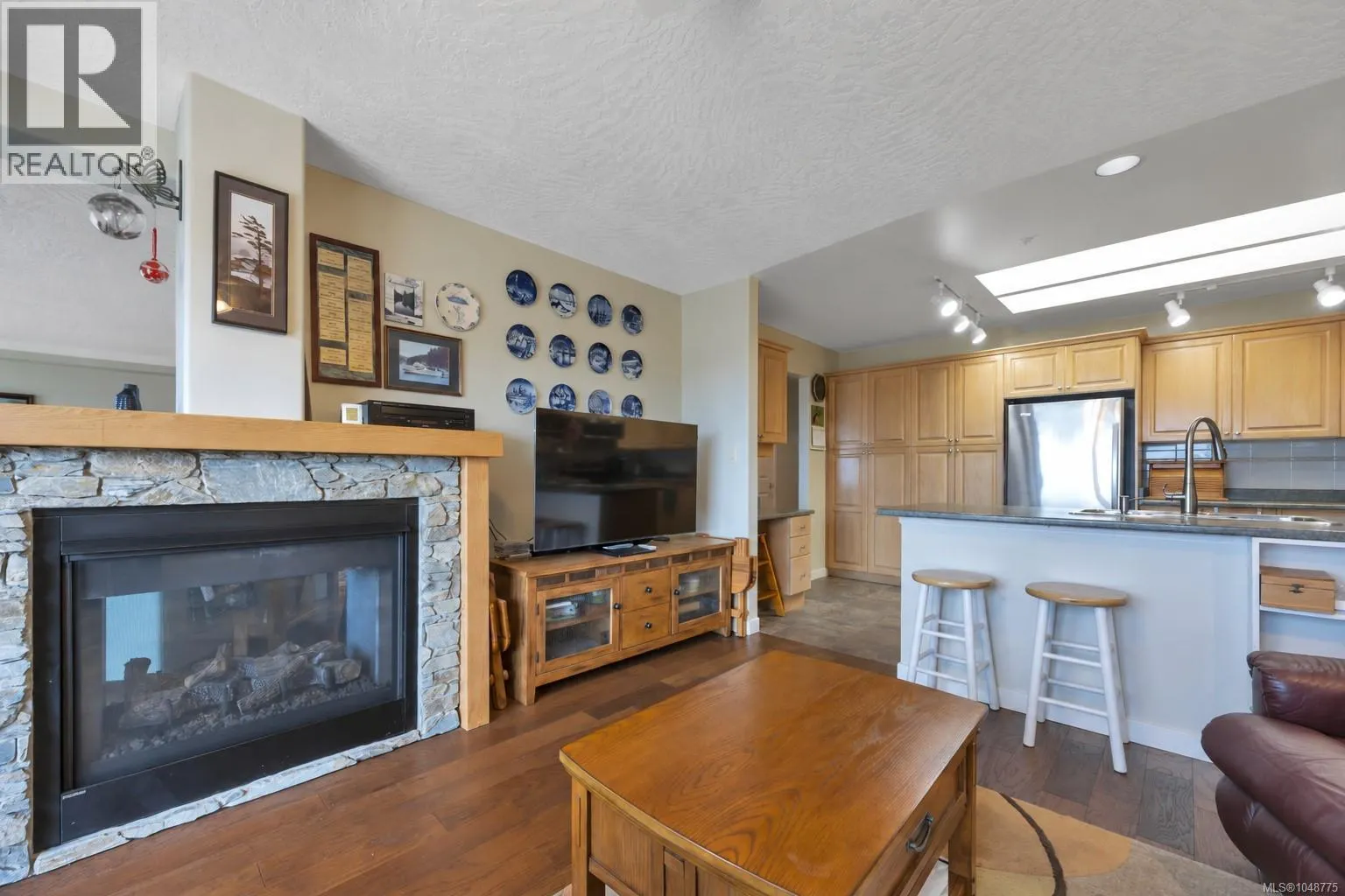 13 4991 Bella Vista Cres