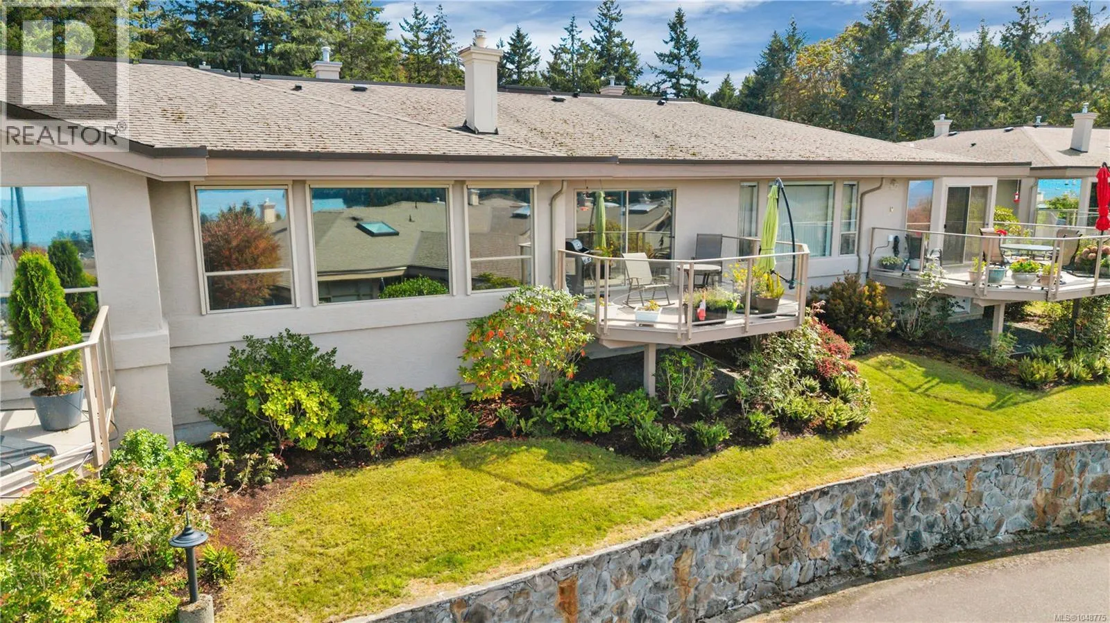 13 4991 Bella Vista Cres