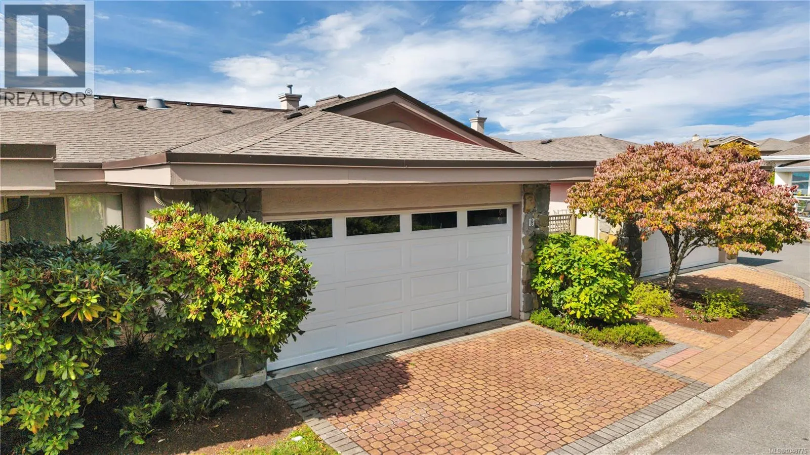 13 4991 Bella Vista Cres