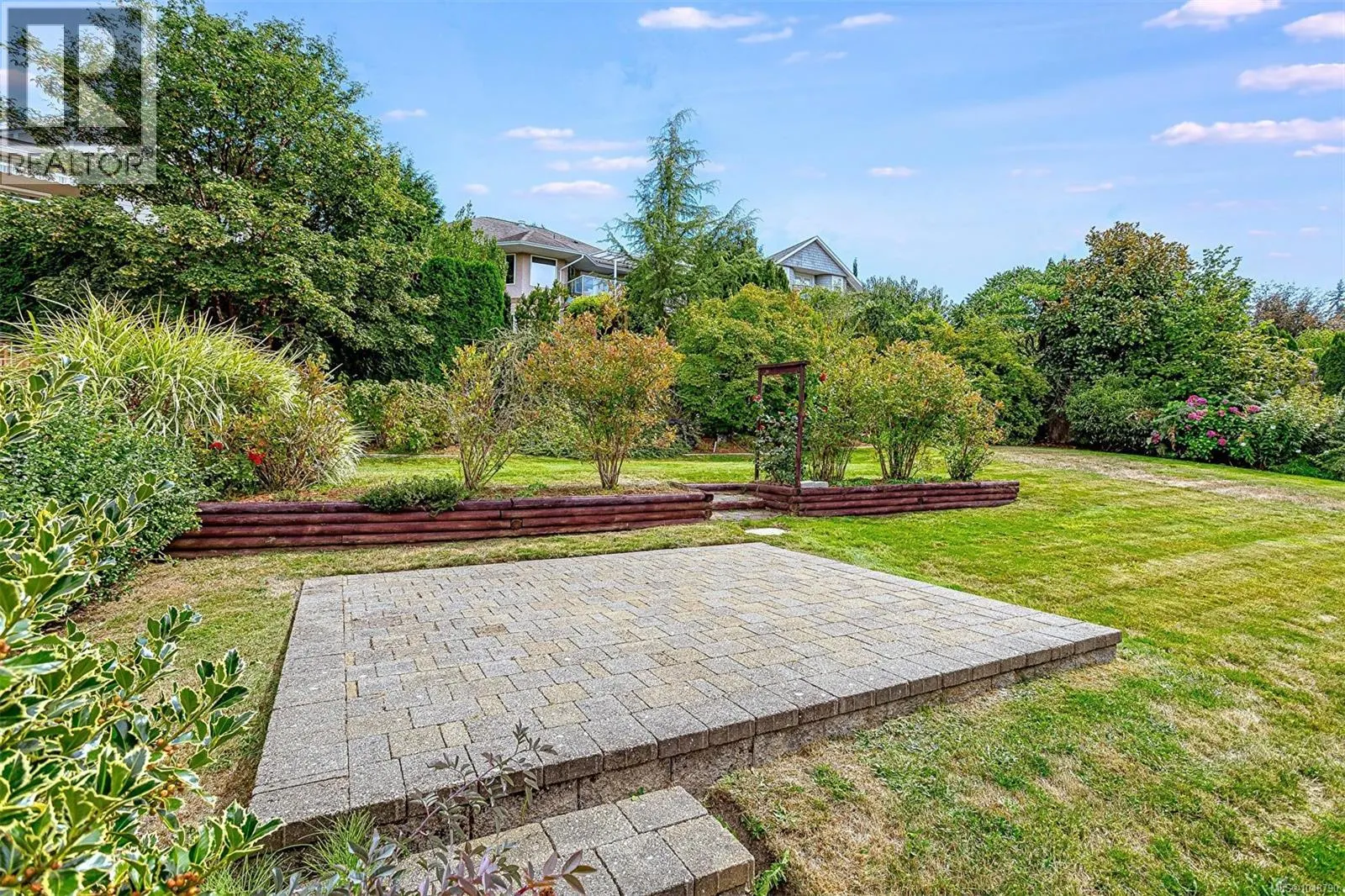 6315 Central Saanich Rd