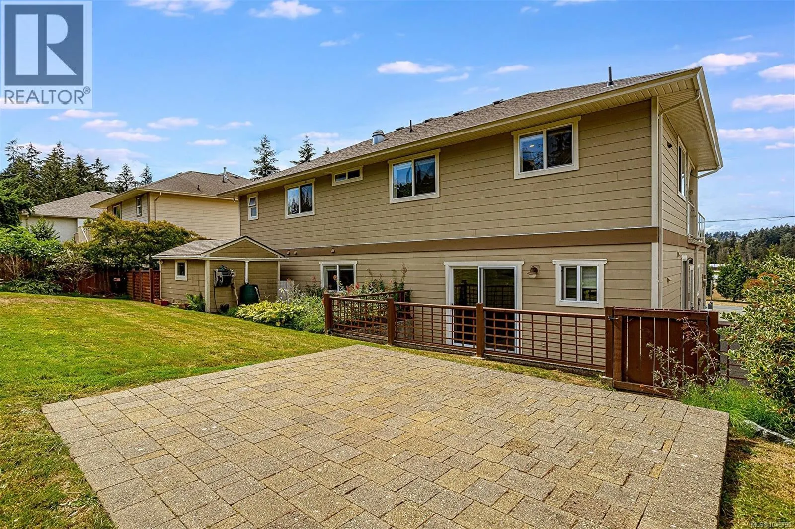 6315 Central Saanich Rd