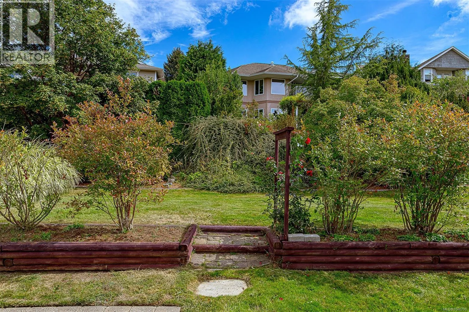 6315 Central Saanich Rd