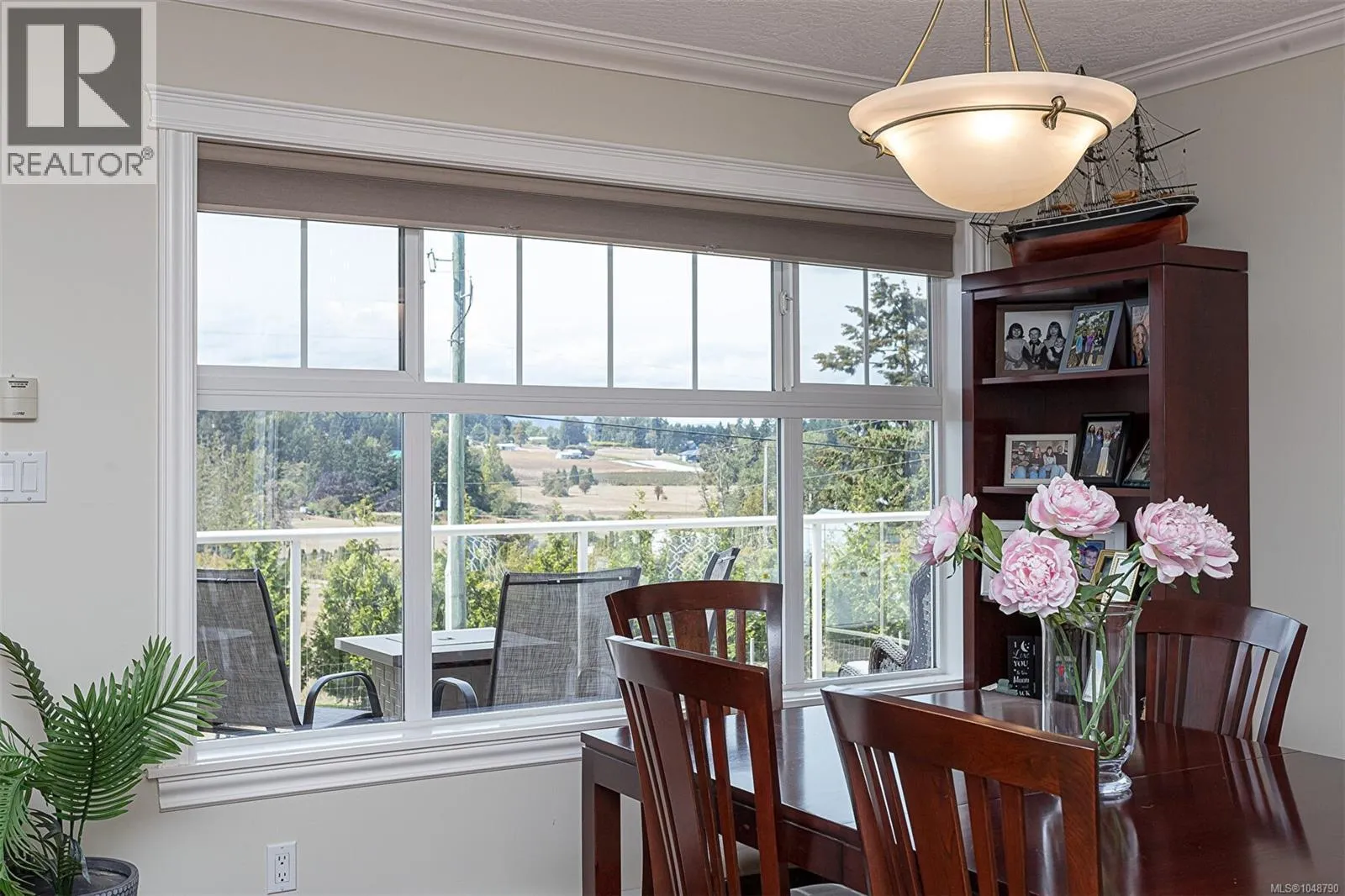 6315 Central Saanich Rd