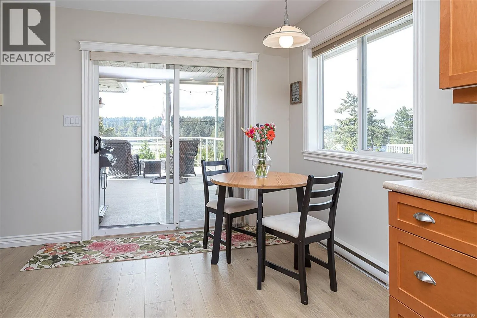 6315 Central Saanich Rd