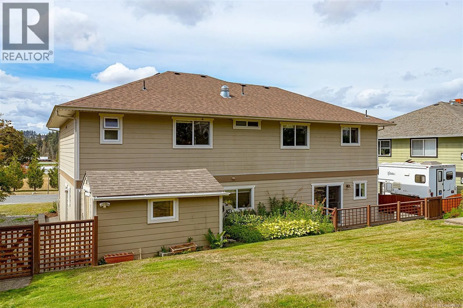 6315 Central Saanich Rd