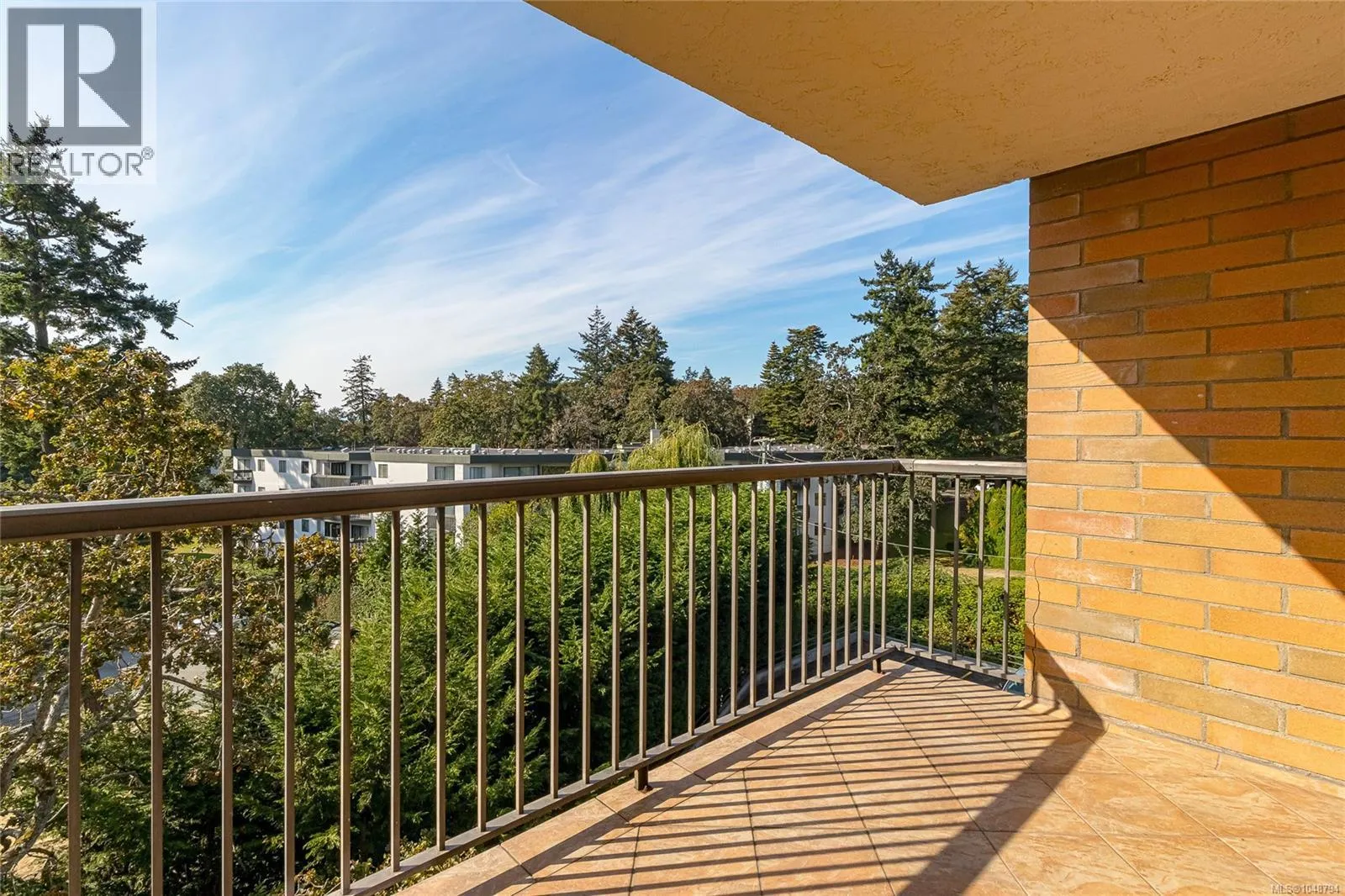 404 4030 Quadra St