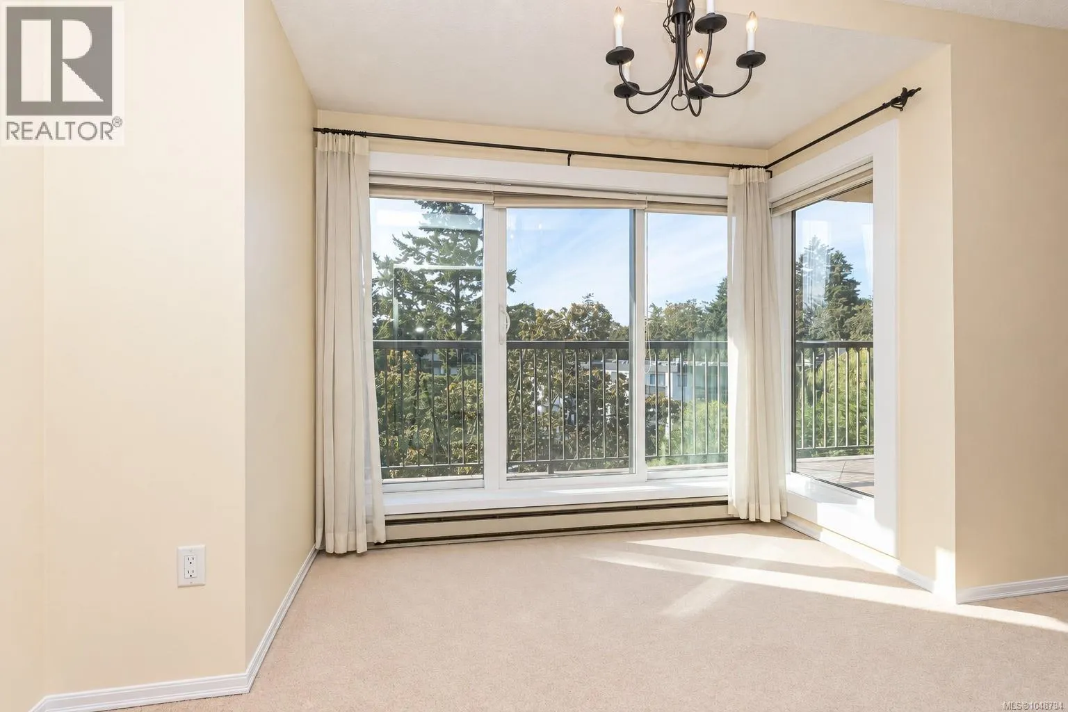 404 4030 Quadra St