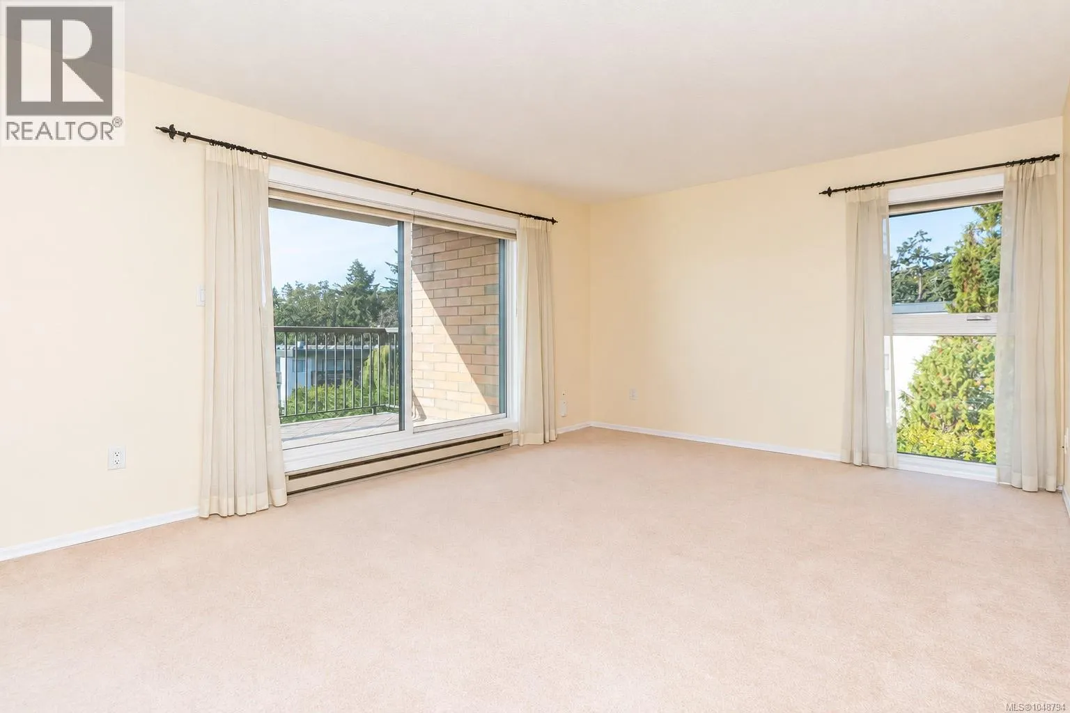 404 4030 Quadra St