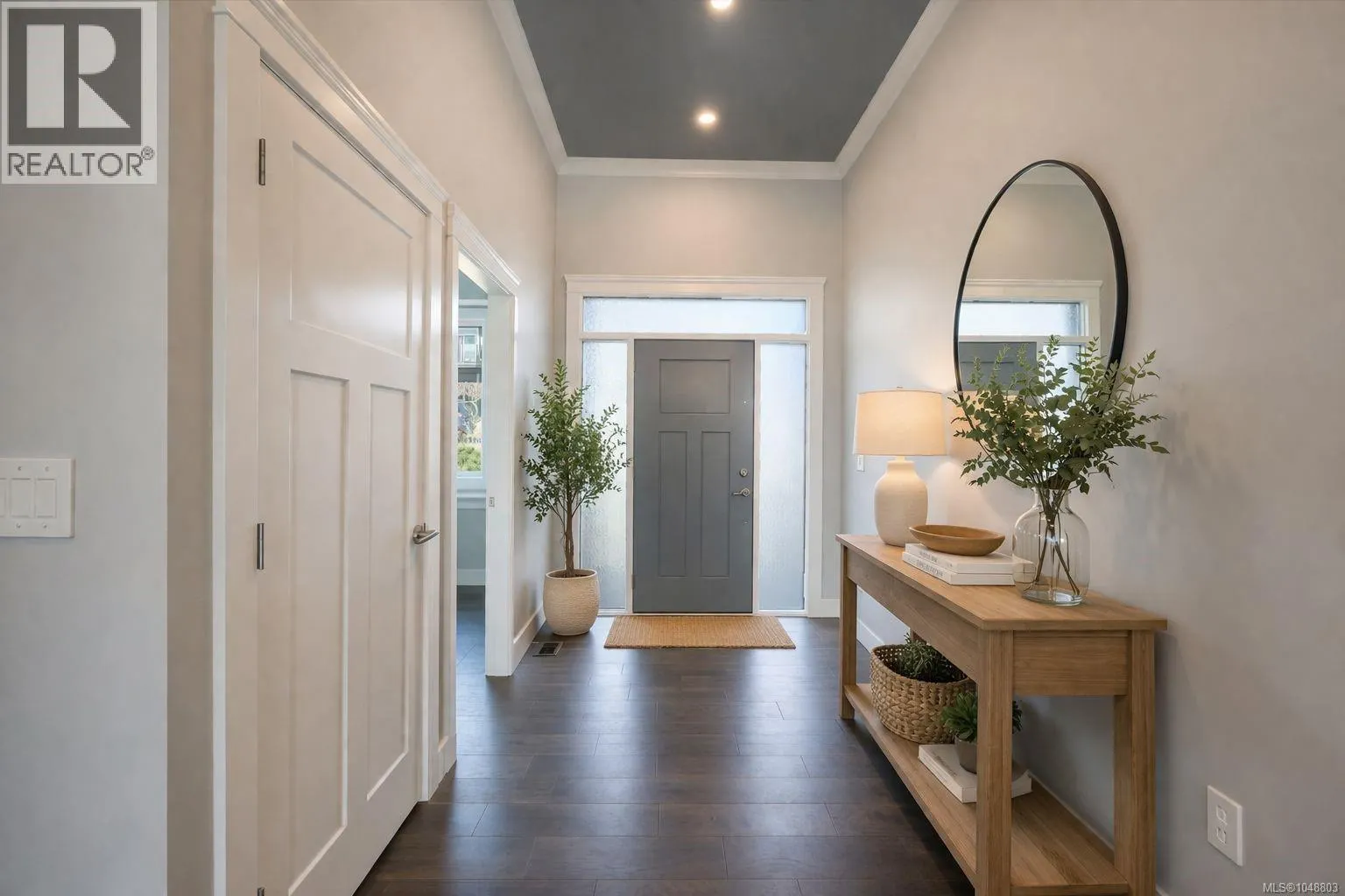 163 Golden Oaks Cres