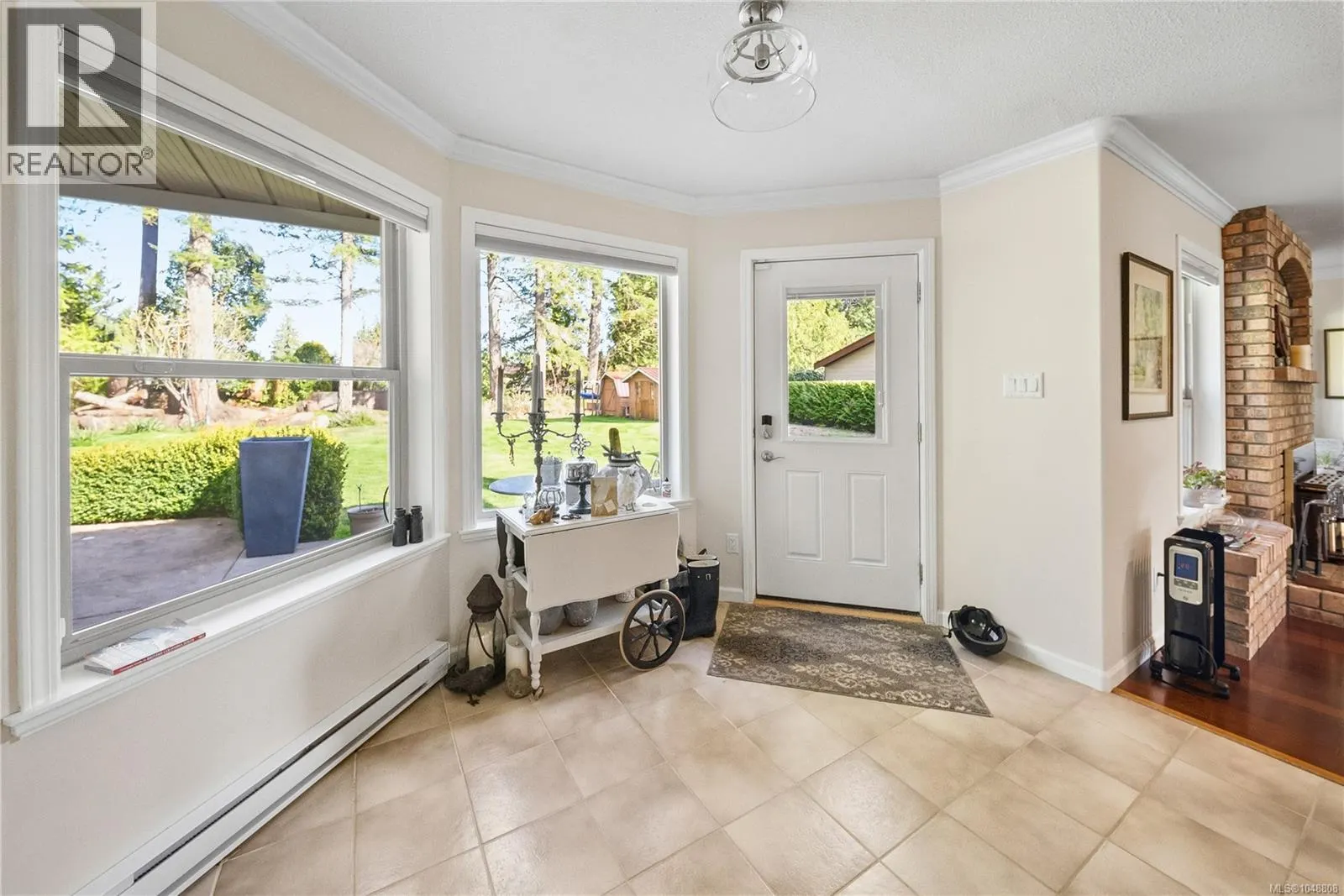 575 Johnstone Rd