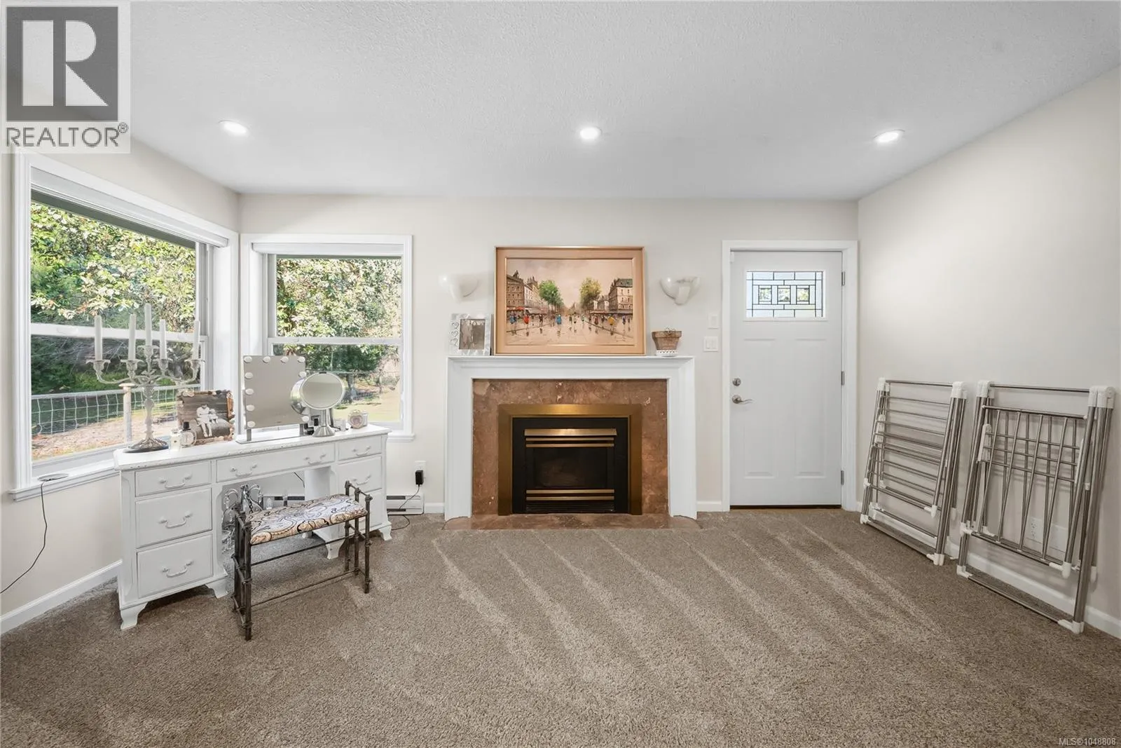 575 Johnstone Rd