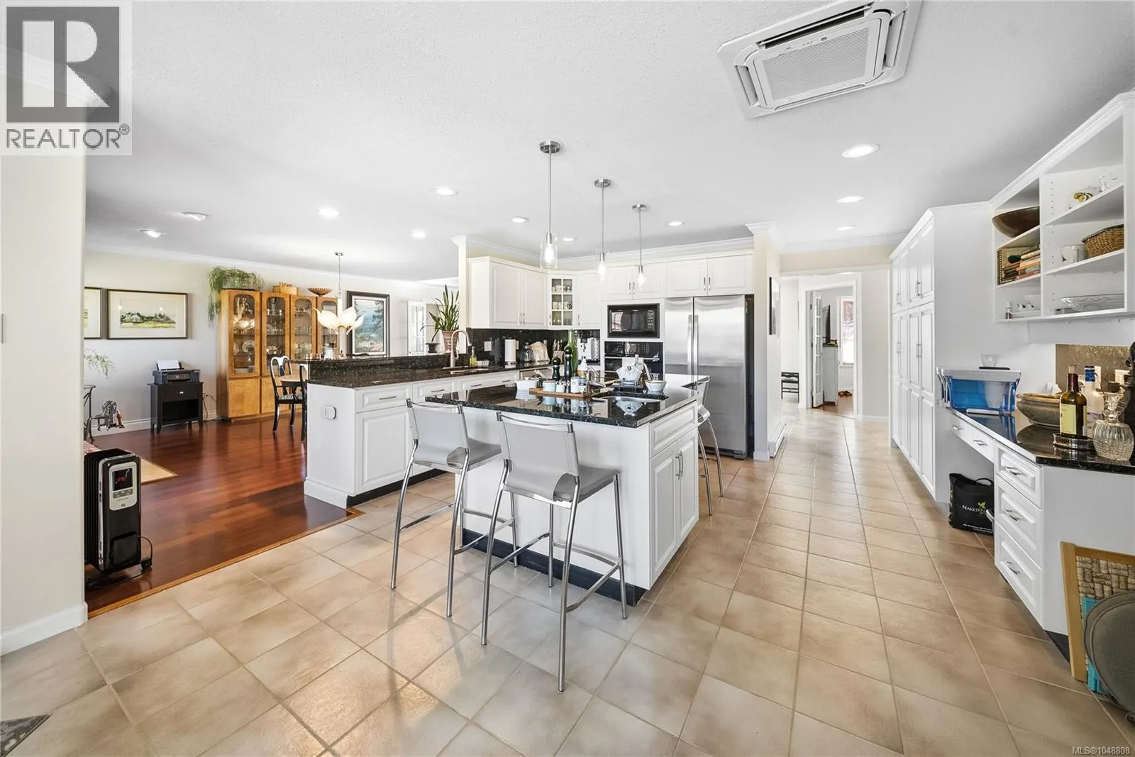 575 Johnstone Rd