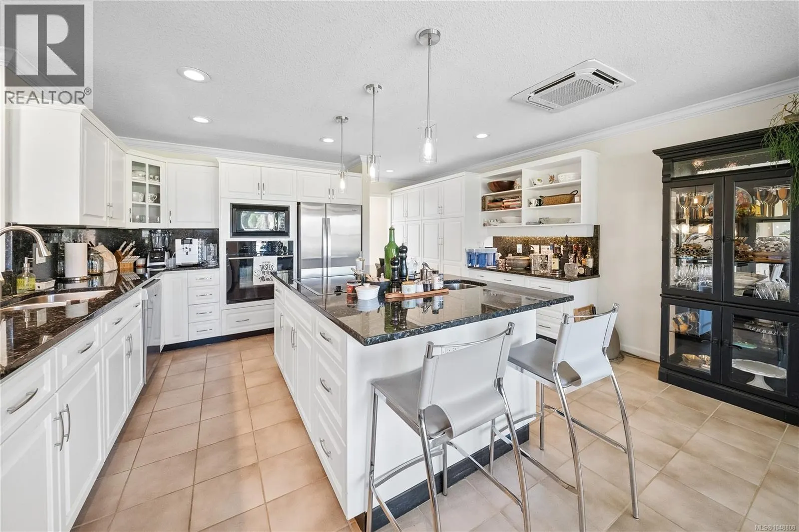 575 Johnstone Rd
