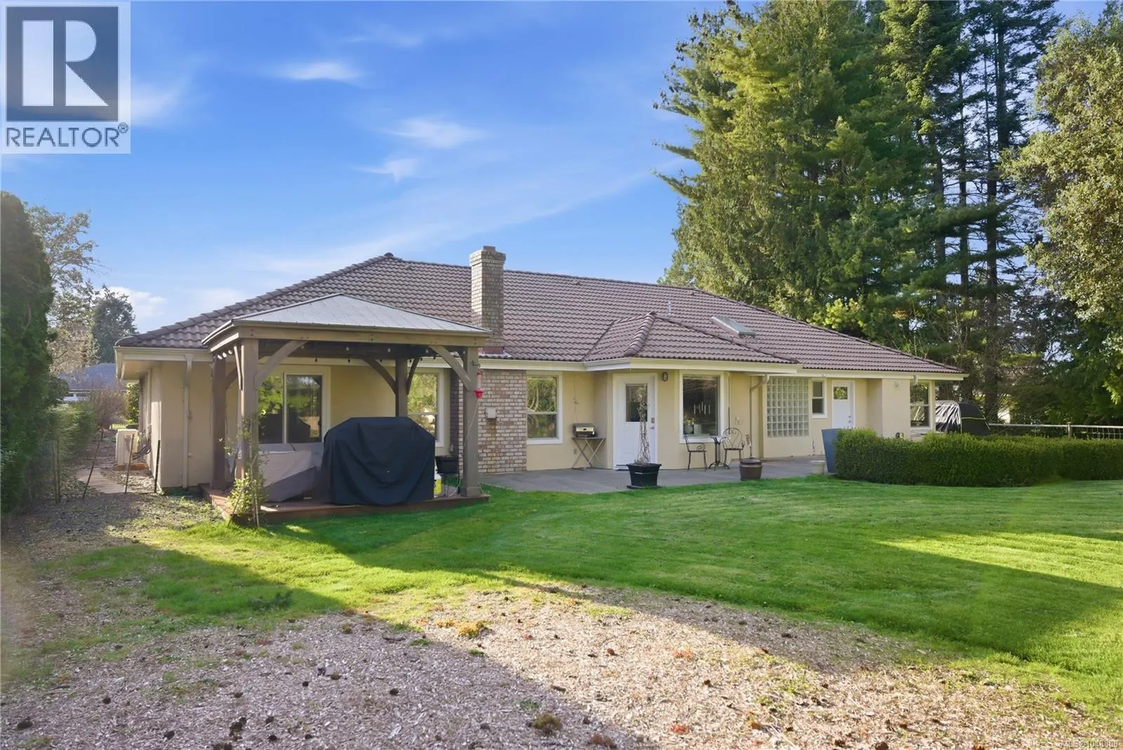 575 Johnstone Rd