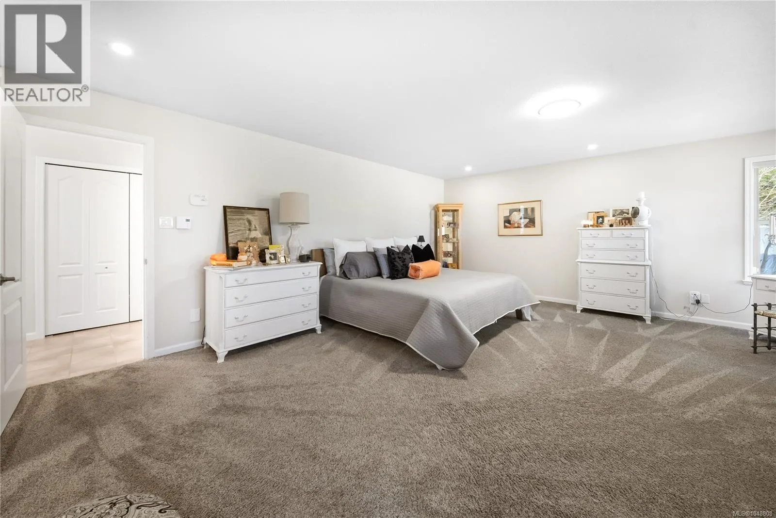 575 Johnstone Rd