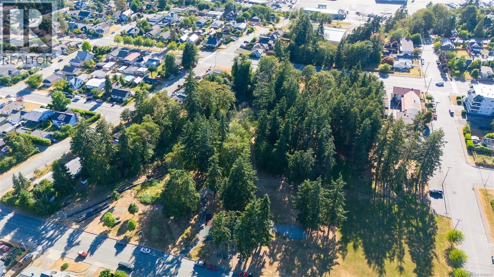 2 2846 4th Ave