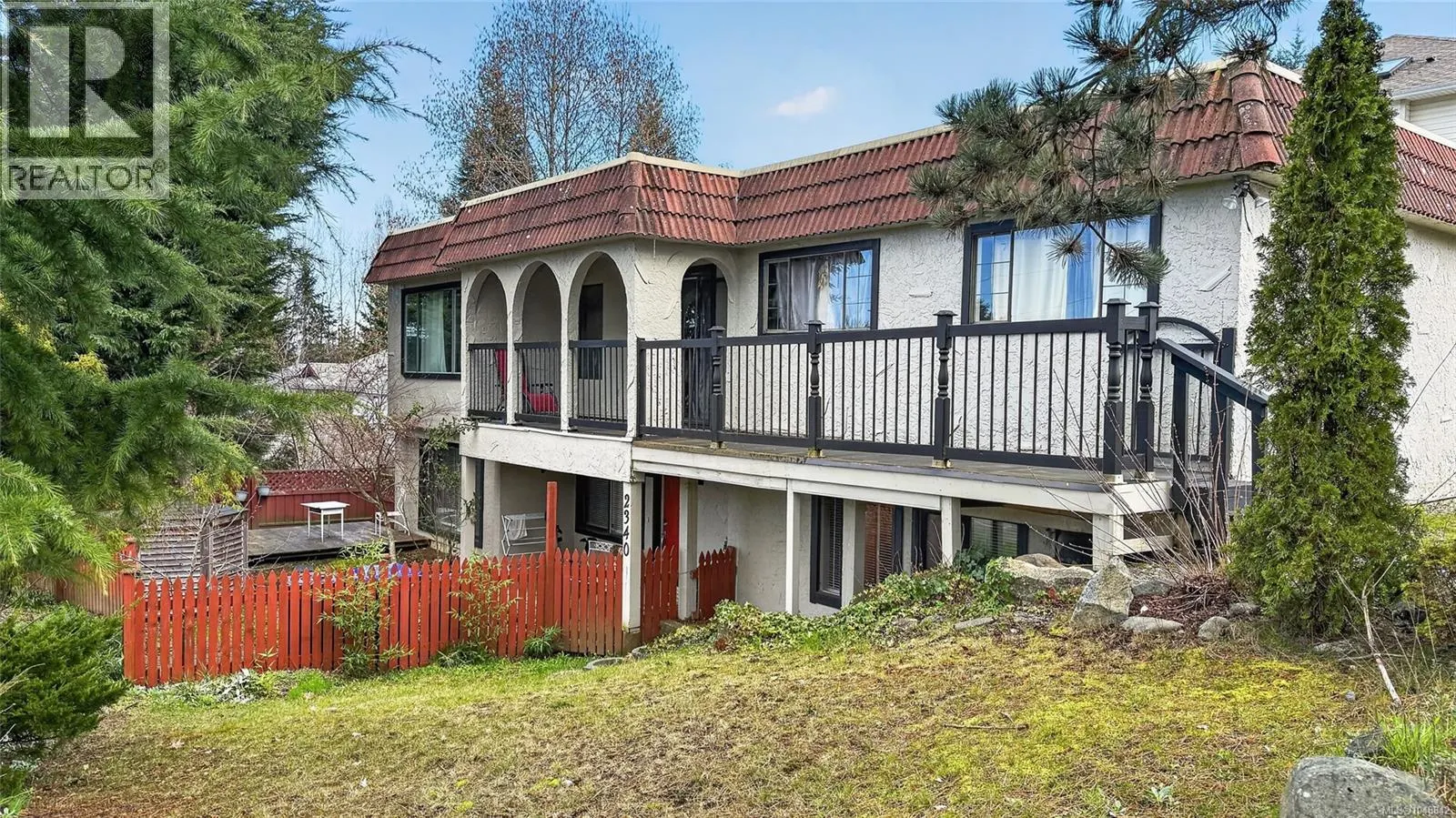 112 Arden Rd
