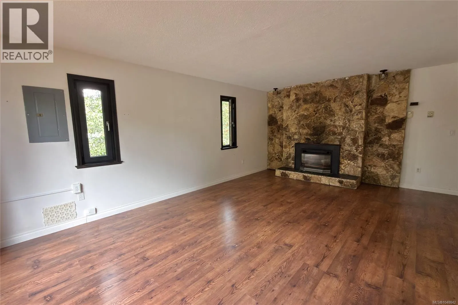 112 Arden Rd