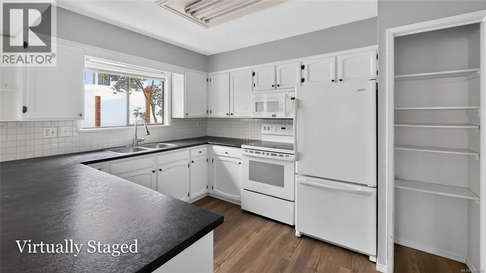 112 Arden Rd