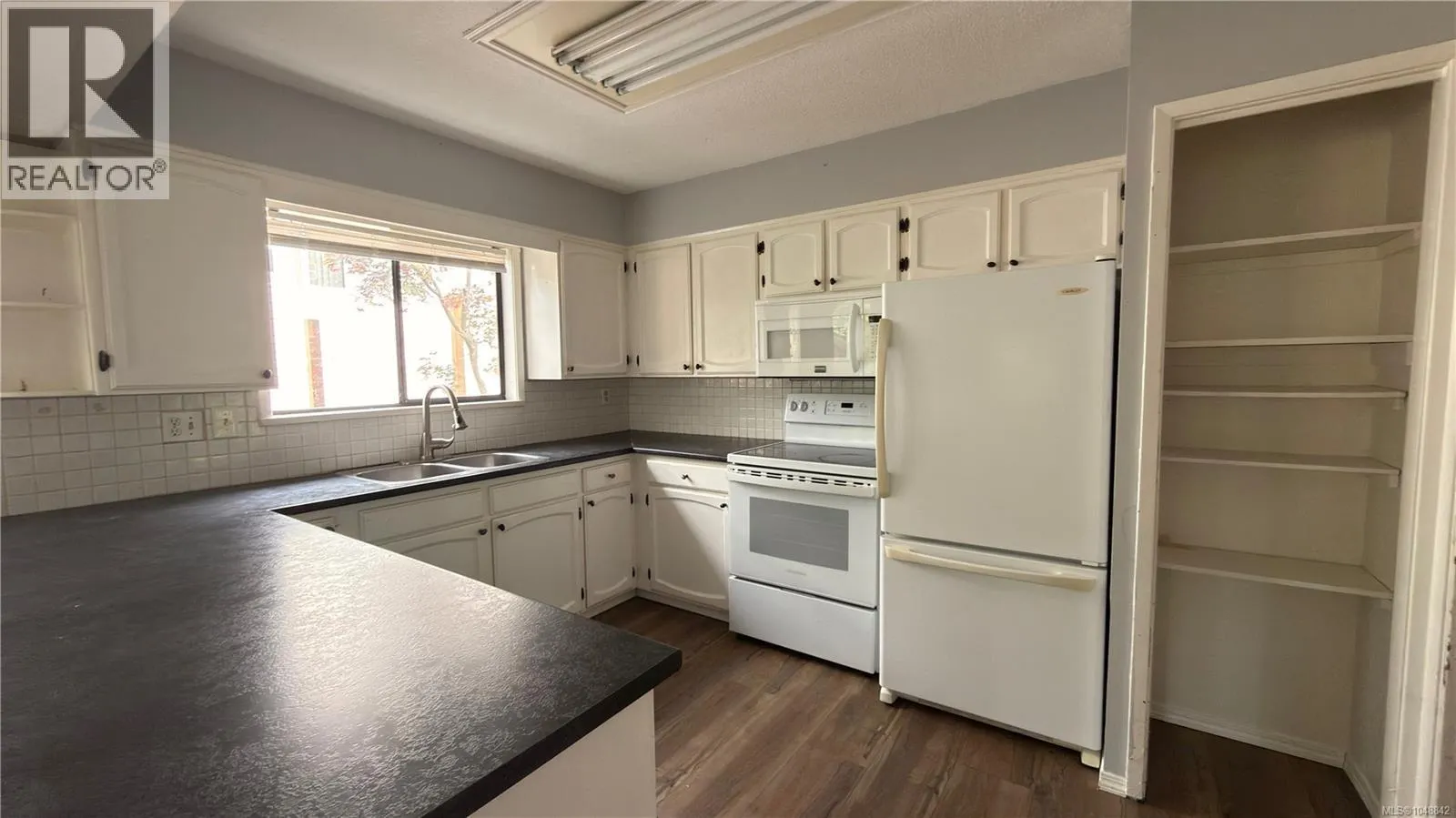 112 Arden Rd