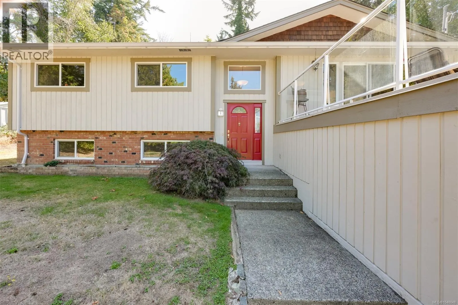 1215 Cloake Hill Rd