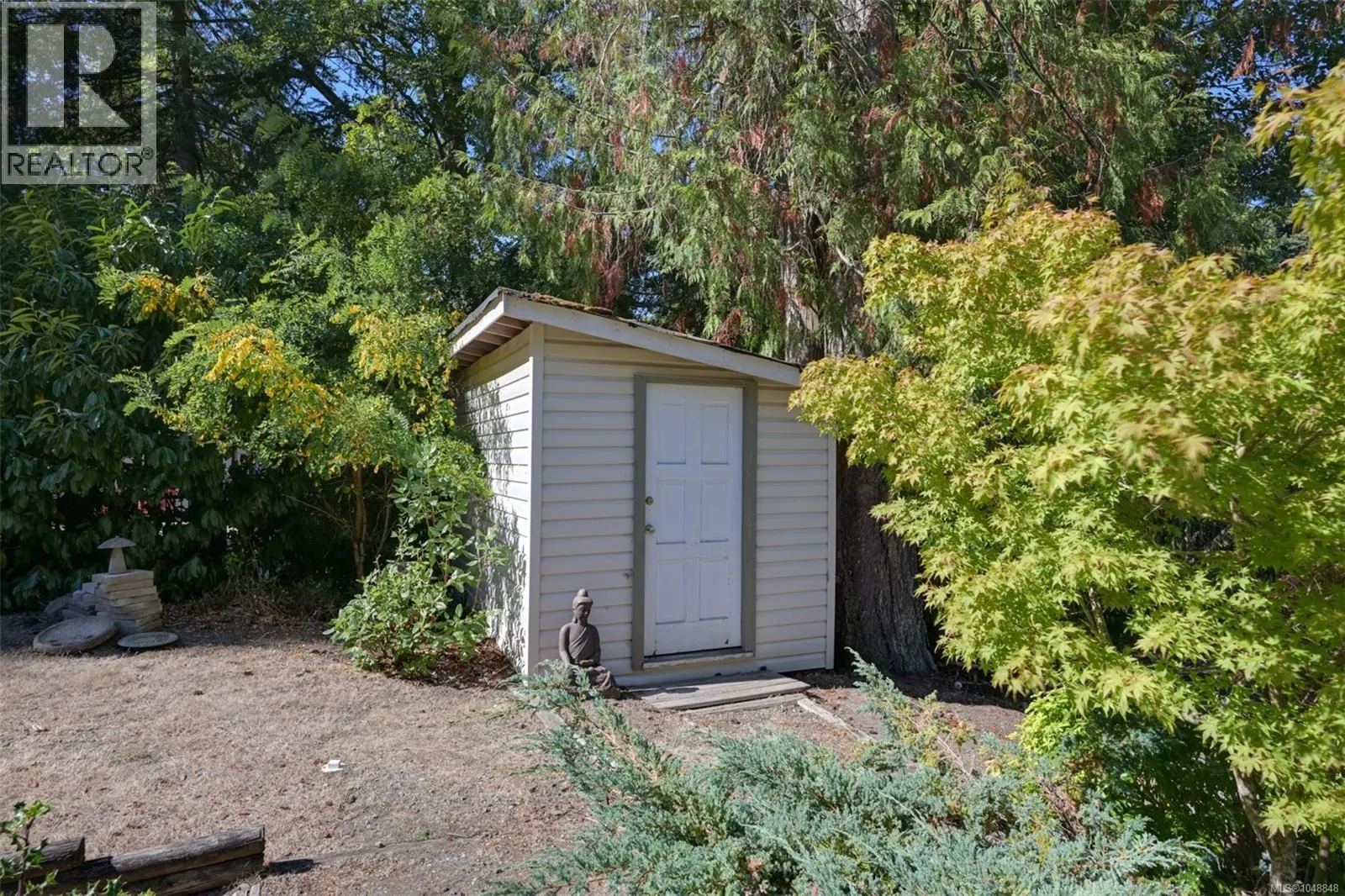 1215 Cloake Hill Rd