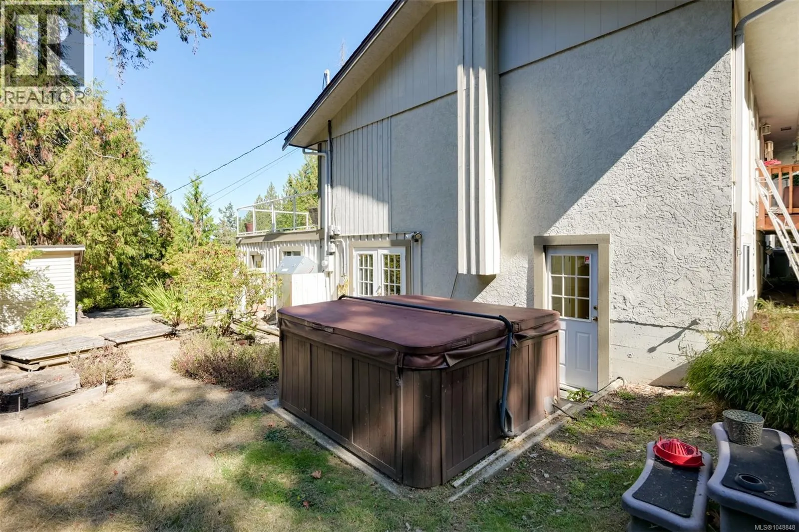 1215 Cloake Hill Rd