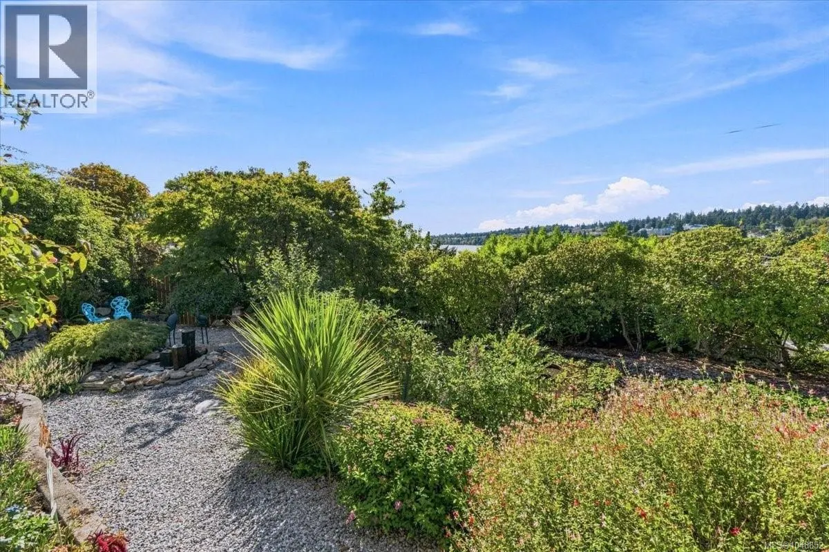 1410 Sherwood Dr