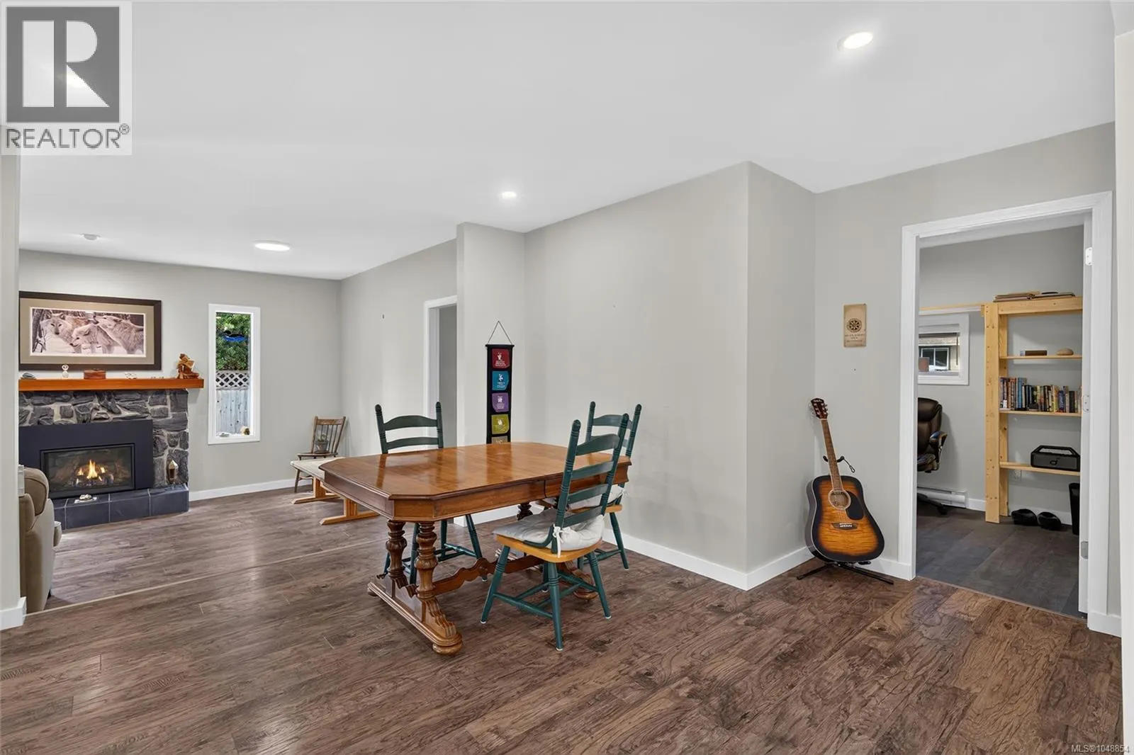 450 Aurora St