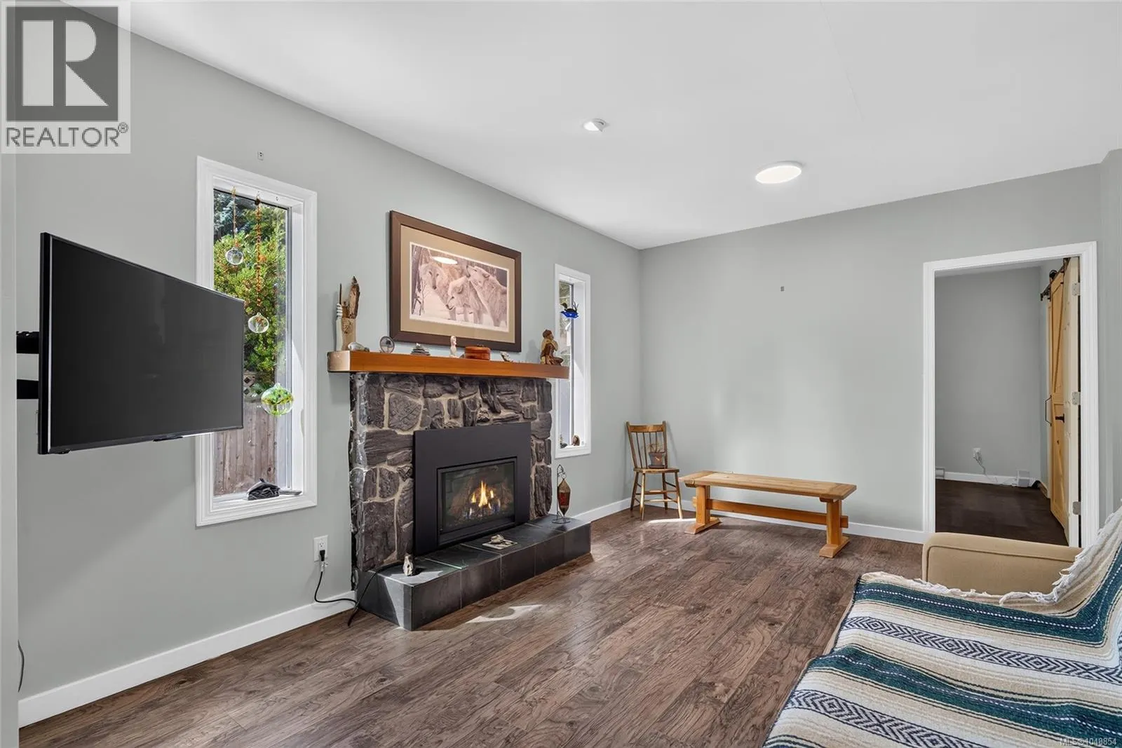450 Aurora St