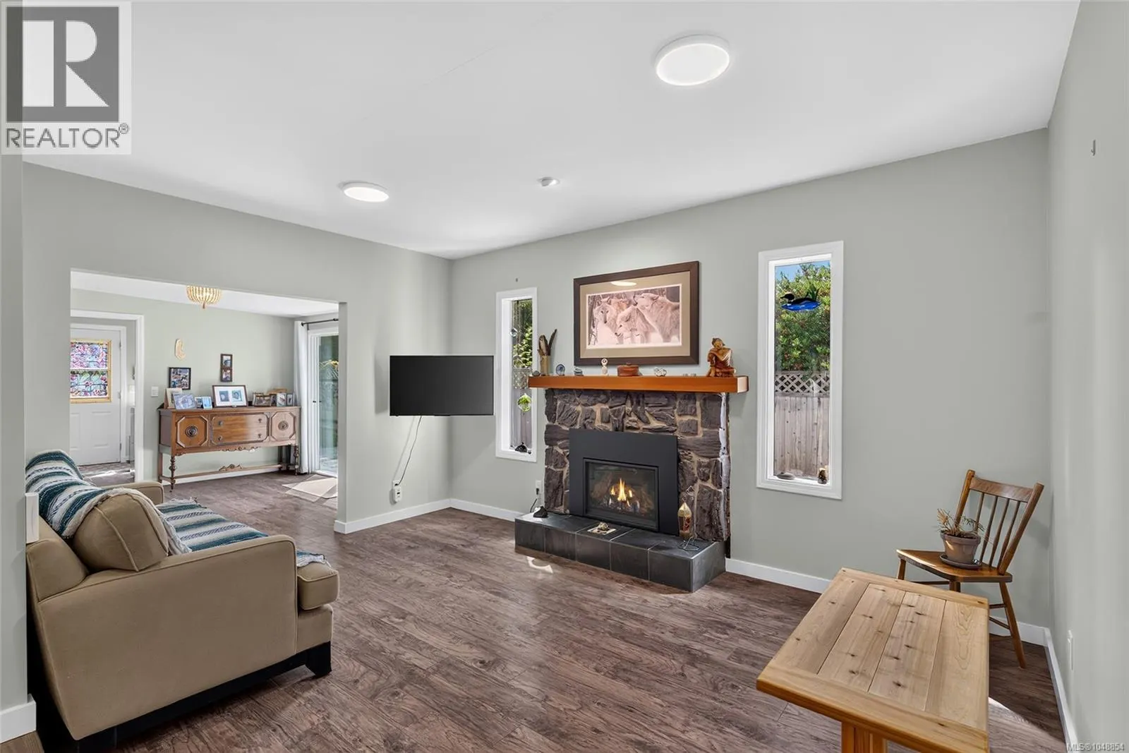 450 Aurora St