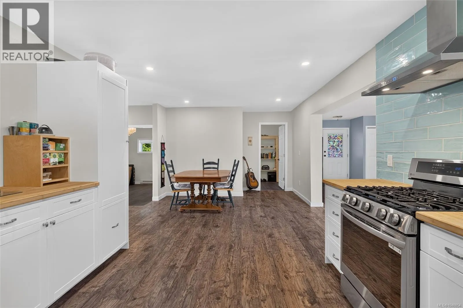 450 Aurora St