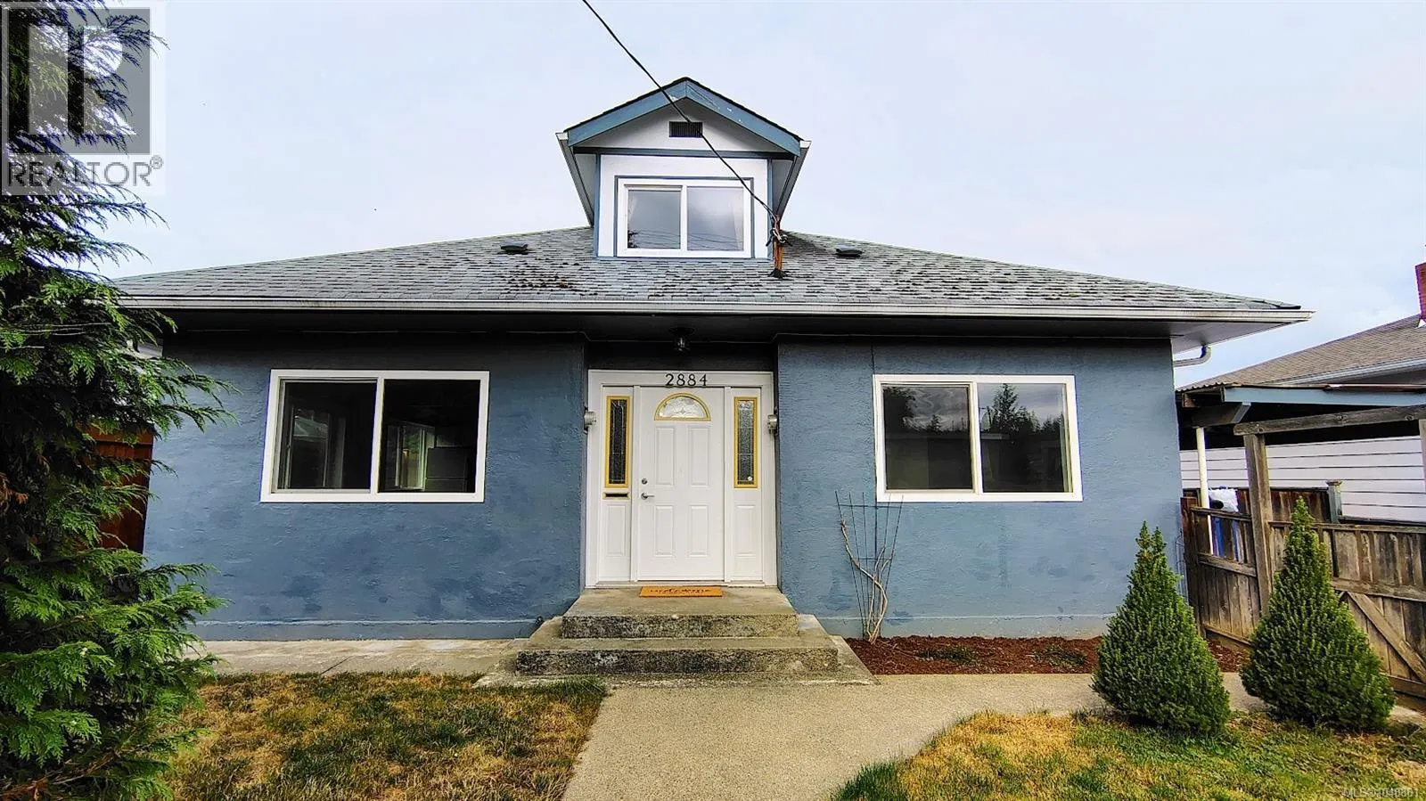 2884 Anderson Ave