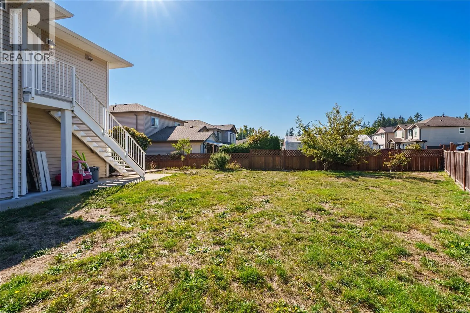 611 Sandy Crt
