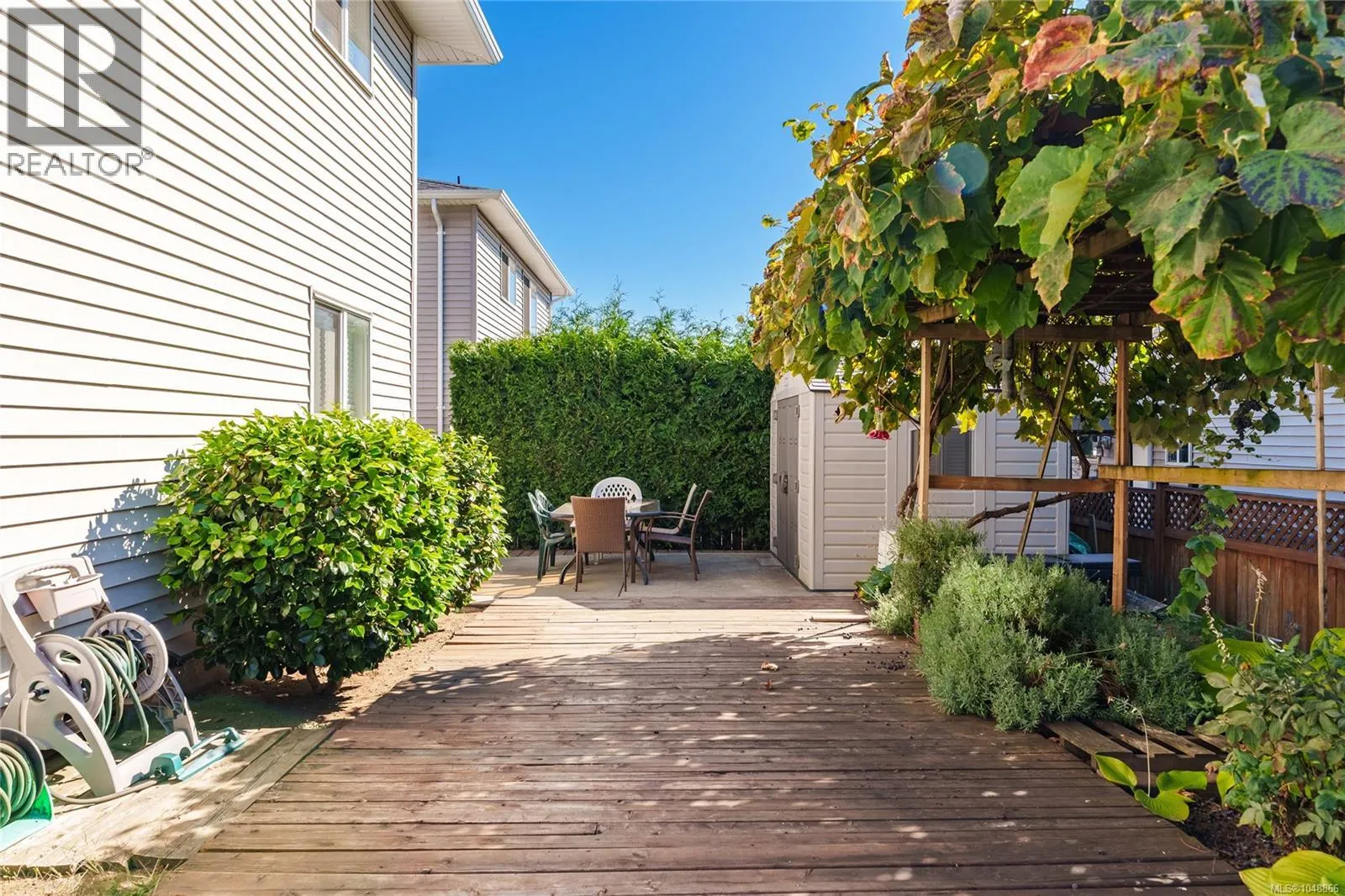 611 Sandy Crt
