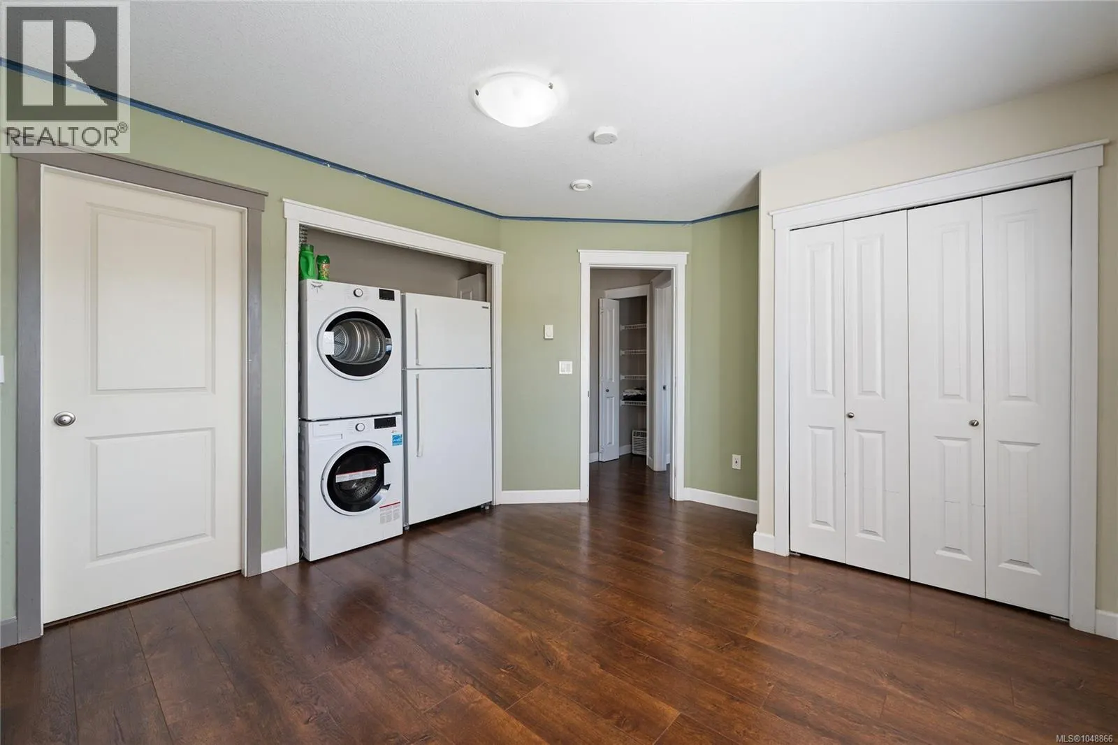 611 Sandy Crt
