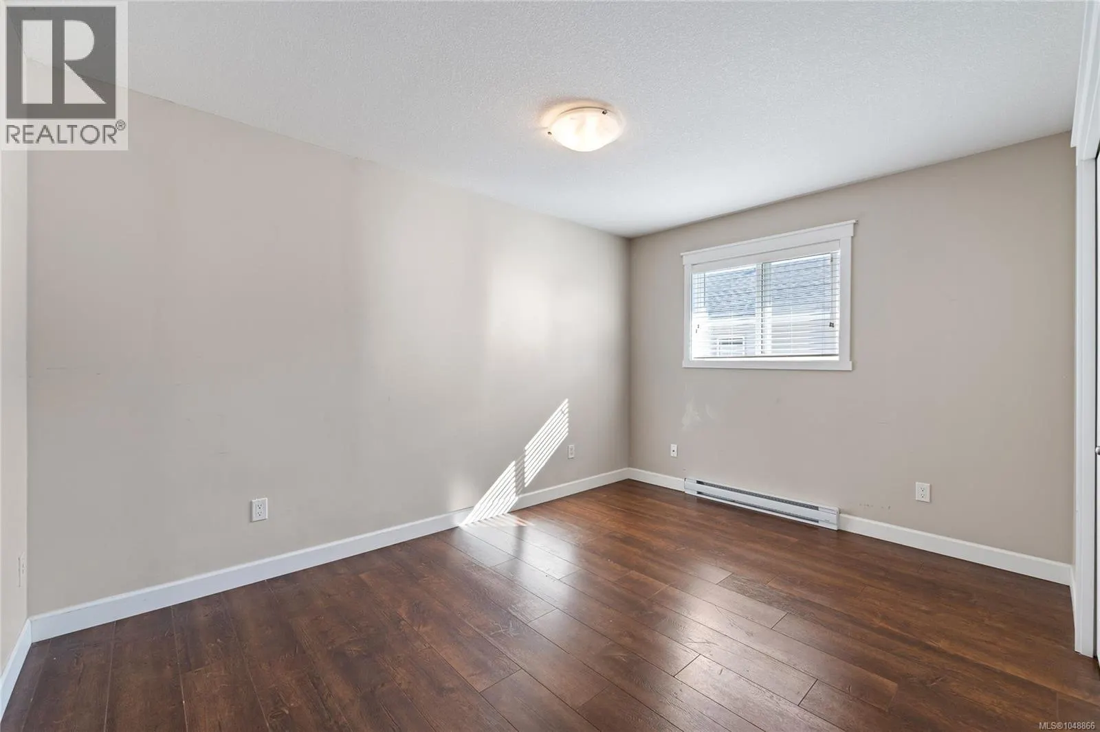 611 Sandy Crt