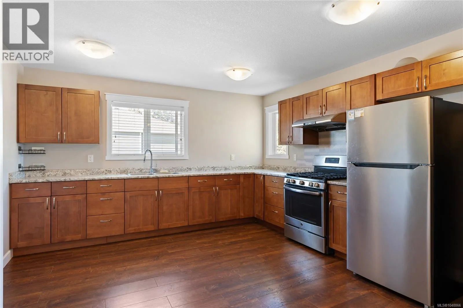 611 Sandy Crt