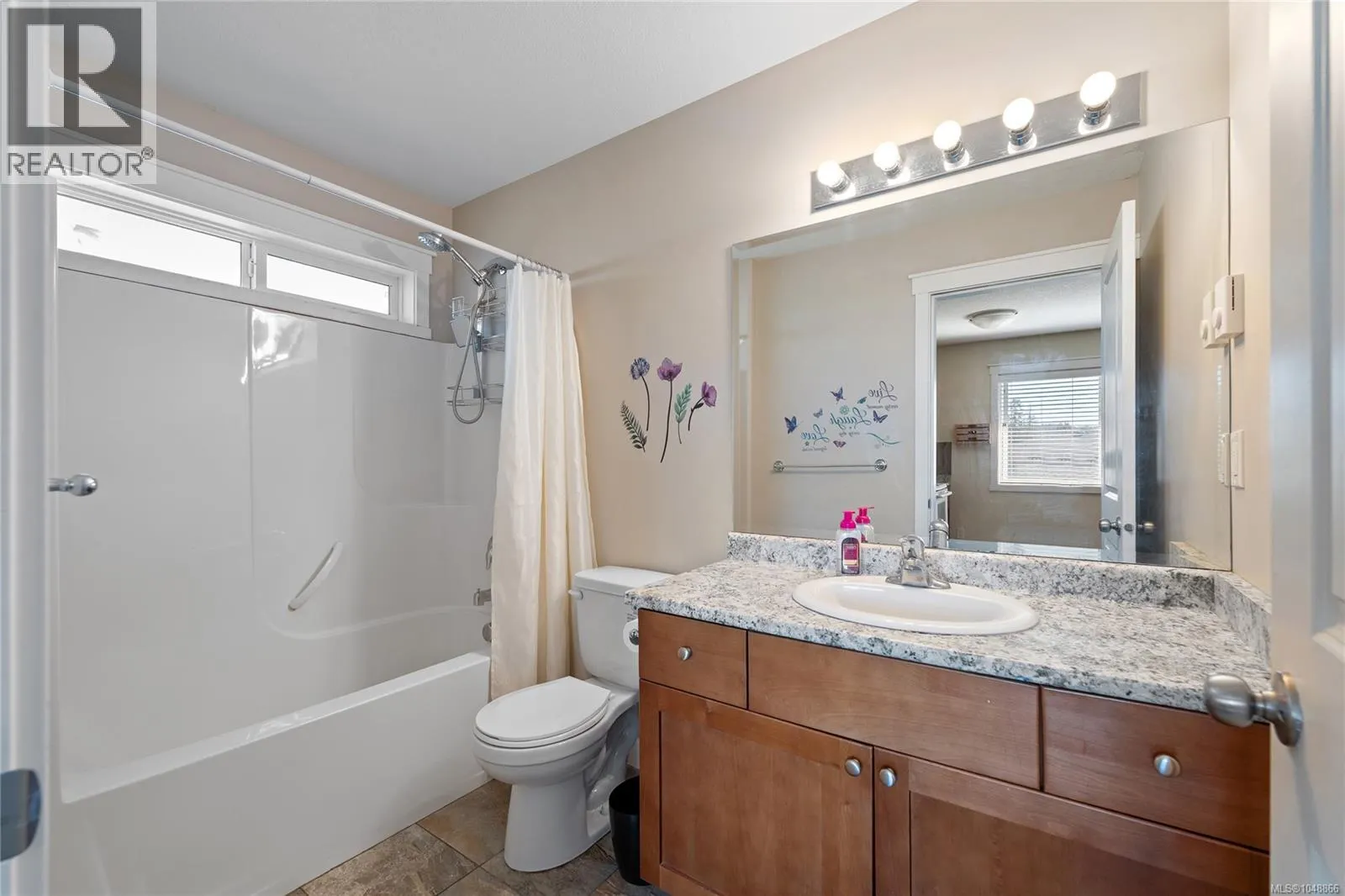 611 Sandy Crt