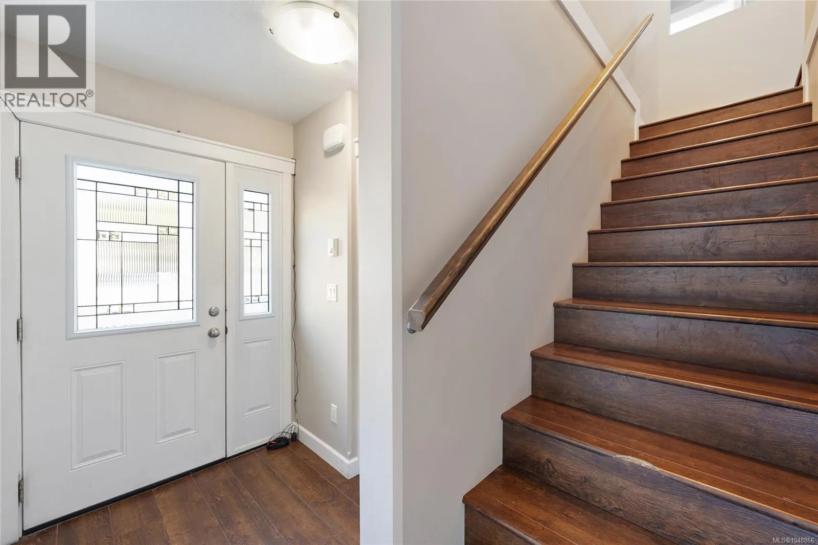 611 Sandy Crt