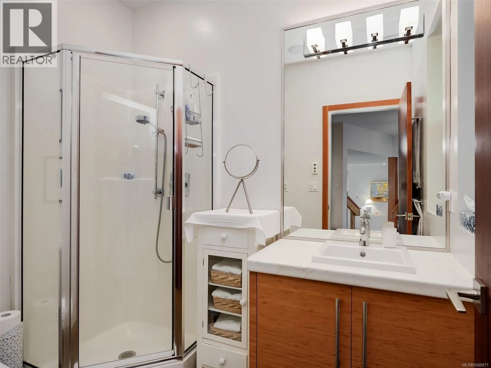 1047 San Marino Cres