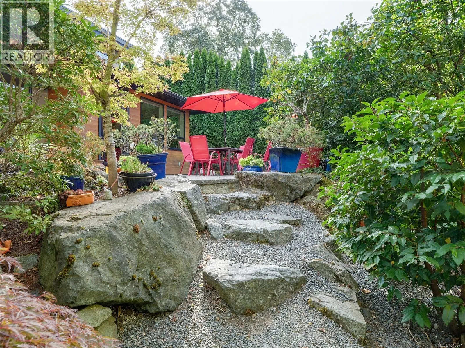 1047 San Marino Cres